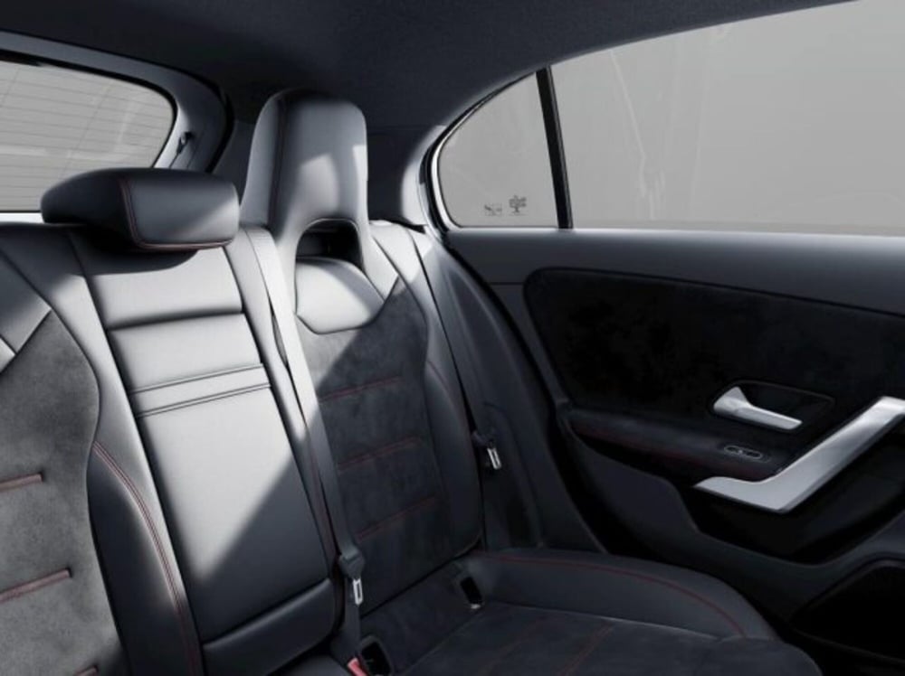 Mercedes-Benz Classe A nuova a Verona (7)