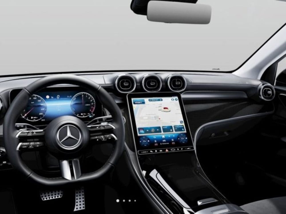 Mercedes-Benz GLC nuova a Verona (8)
