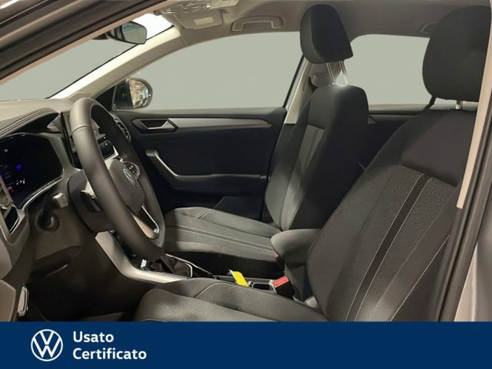 Volkswagen T-Roc nuova a Vicenza (13)