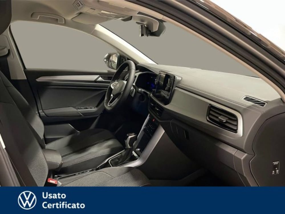 Volkswagen T-Roc nuova a Vicenza (6)