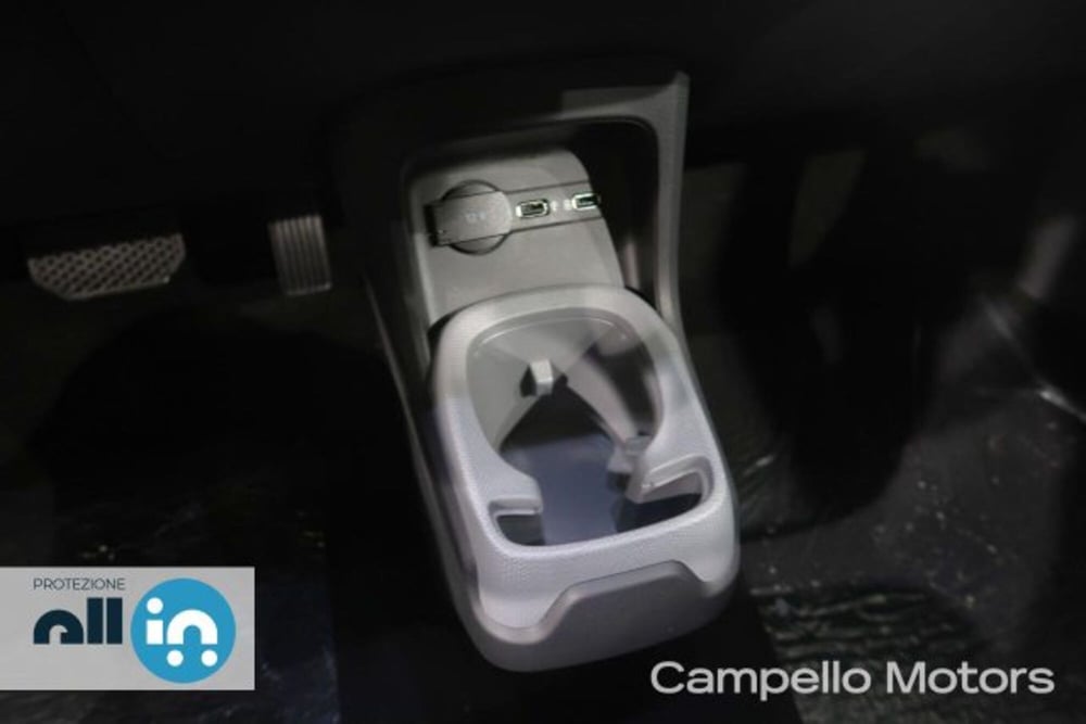 Leapmotor T03 nuova a Venezia (12)