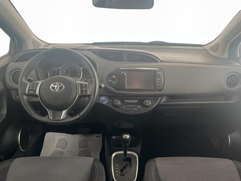 Toyota Yaris usata a Monza e Brianza (8)