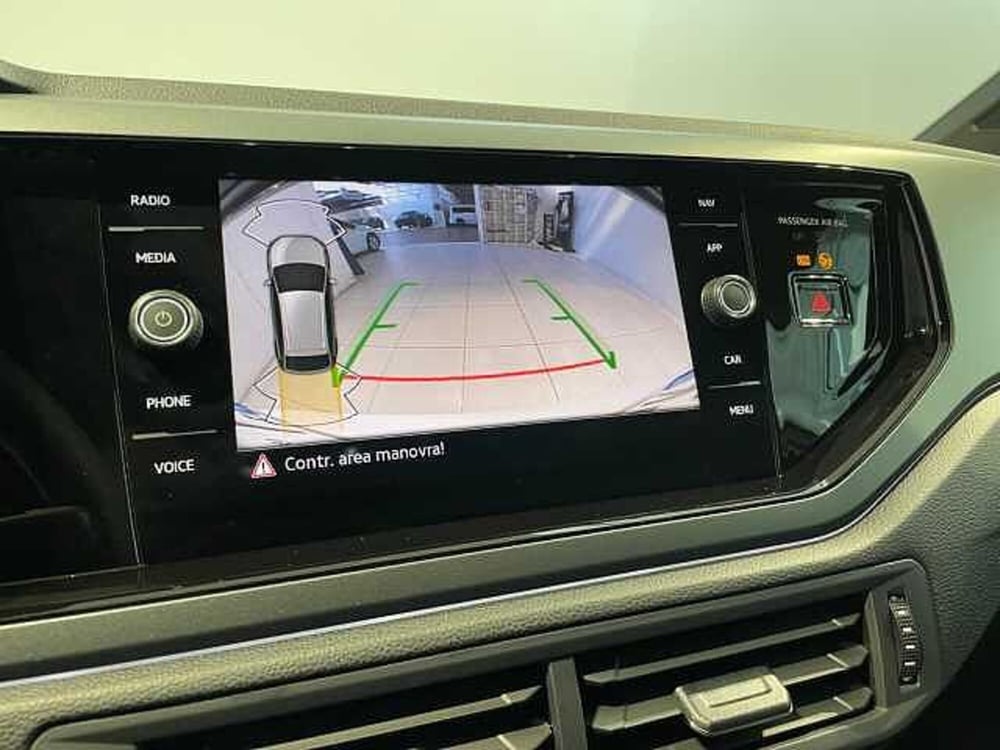 Volkswagen Taigo nuova a Ravenna (15)