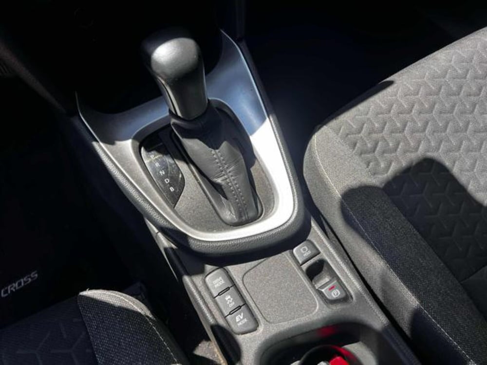 Toyota Yaris Cross usata a Sassari (13)