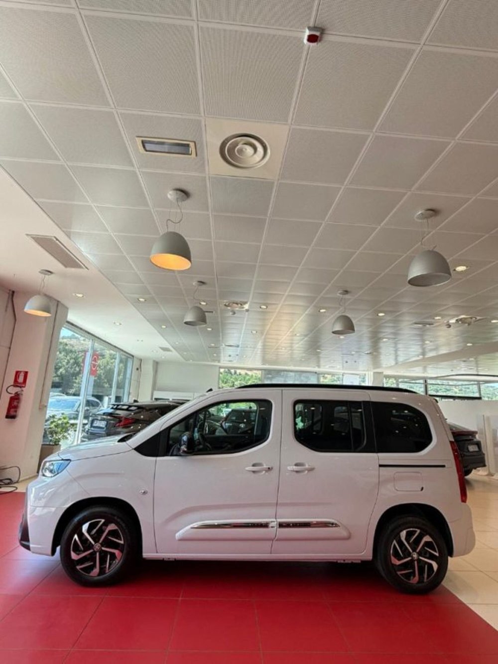 Toyota Proace City Verso nuova a Sassari (2)