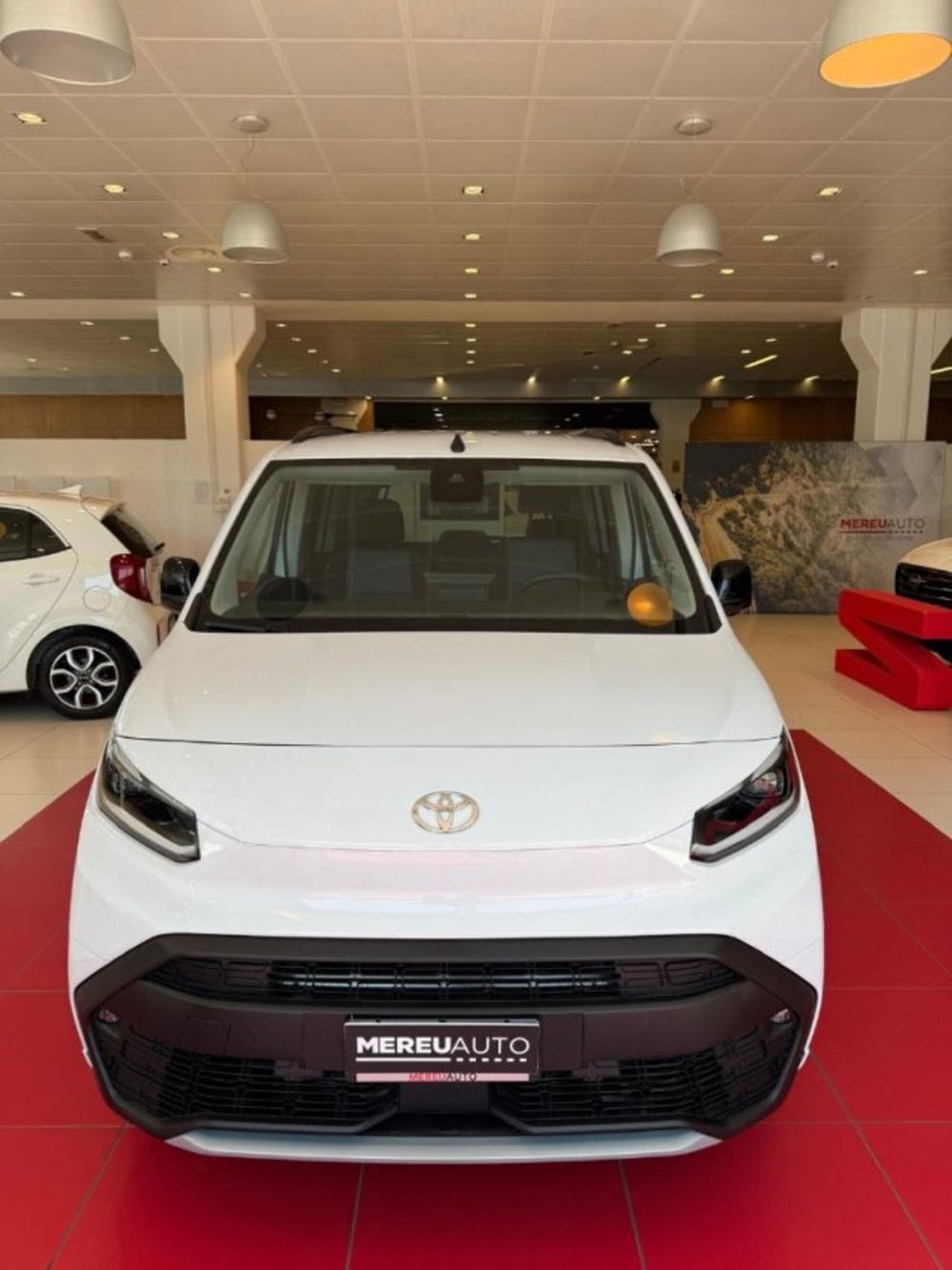 Toyota Proace City Verso nuova a Sassari (5)