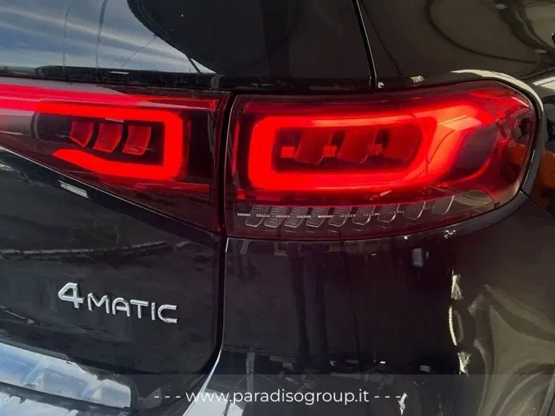 Mercedes-Benz EQB usata a Catanzaro (9)