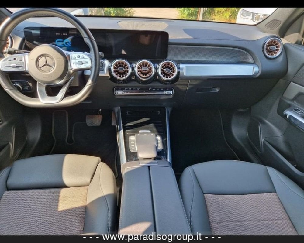 Mercedes-Benz EQB usata a Catanzaro (6)