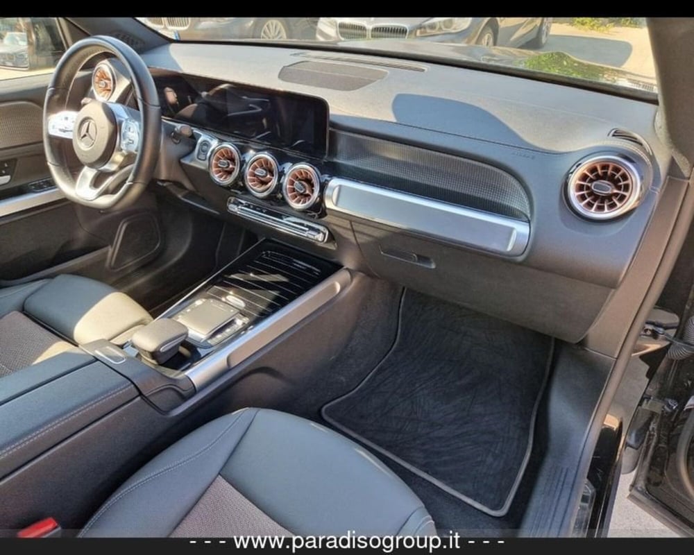 Mercedes-Benz EQB usata a Catanzaro (8)