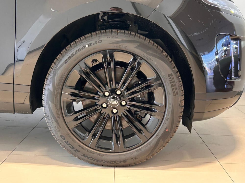 Land Rover Range Rover Evoque nuova a Napoli (9)