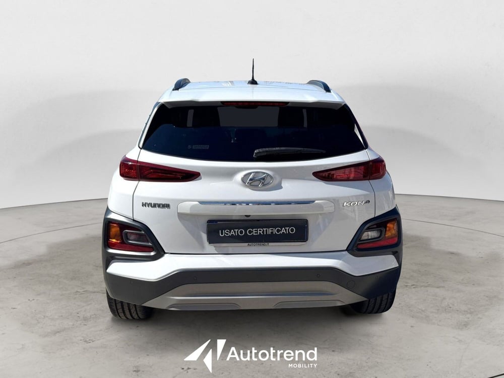 Hyundai Kona usata a Bari (4)