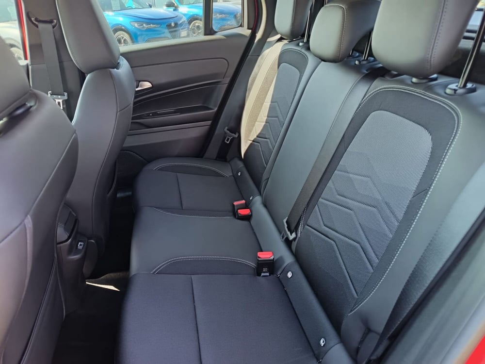 Jeep Avenger nuova a Alessandria (16)
