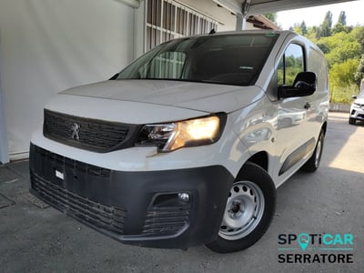 Peugeot e-Partner Furgone motore elettrico 136 CV PL Furgone Premium nuova a Erba