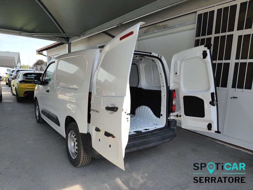 Peugeot e-Partner Furgone nuova a Como (7)