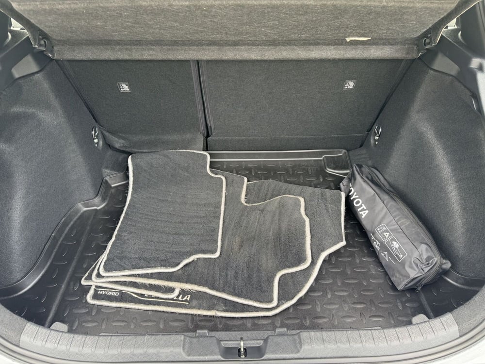 Toyota Corolla usata a Como (11)