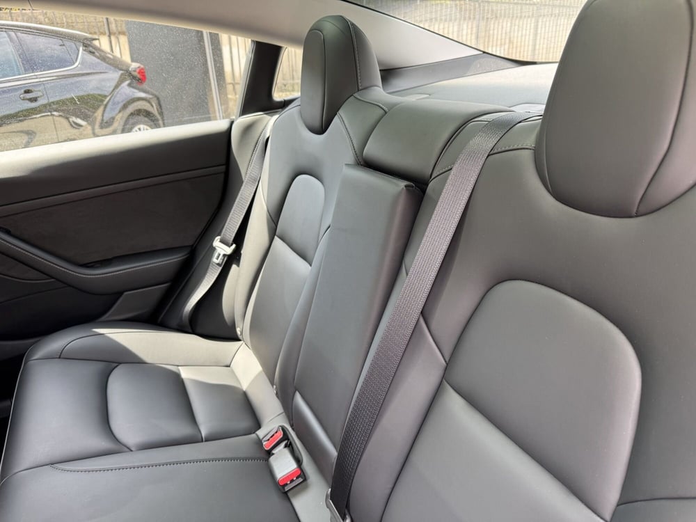 Tesla Model 3 usata a Como (6)