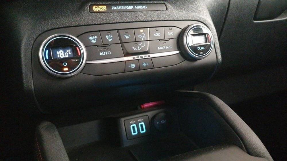 Ford Kuga usata a Roma (14)
