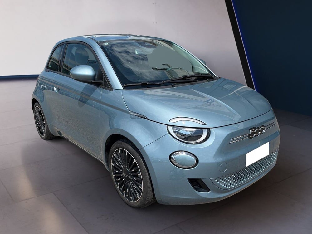 Fiat 500e usata a Torino (3)