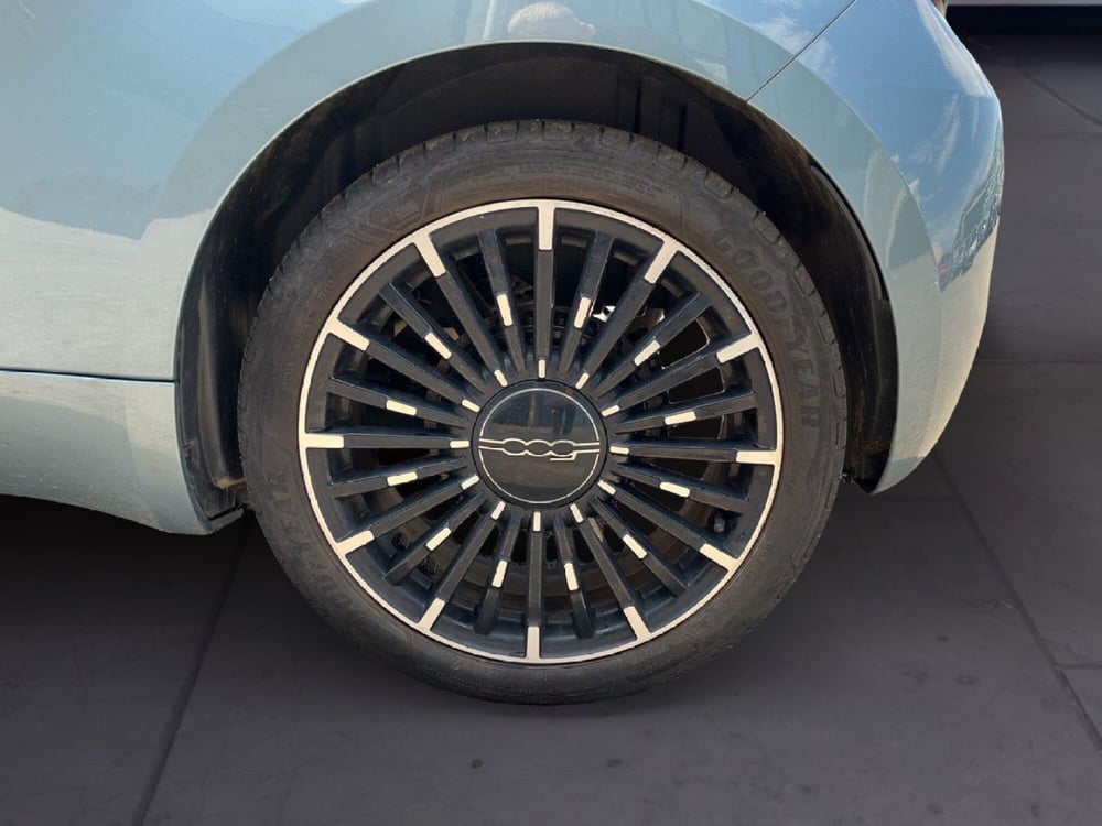 Fiat 500e usata a Torino (8)