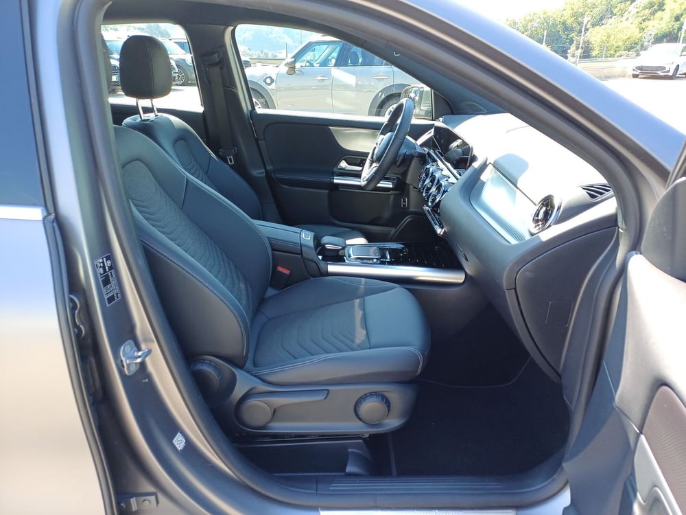 Mercedes-Benz GLA SUV usata  (10)