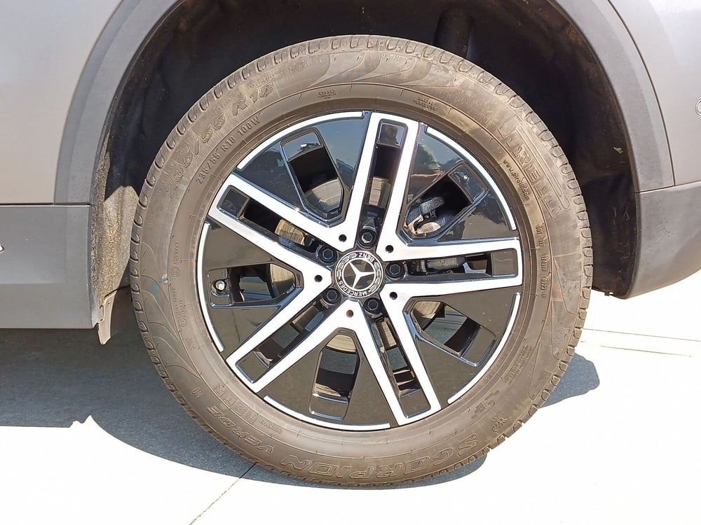 Mercedes-Benz GLA SUV usata  (12)