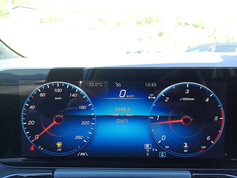 Mercedes-Benz GLA SUV usata  (14)