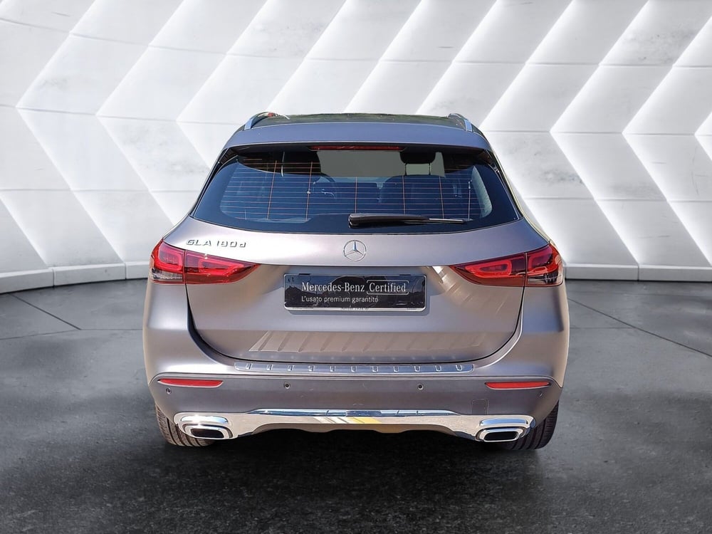 Mercedes-Benz GLA SUV usata  (3)