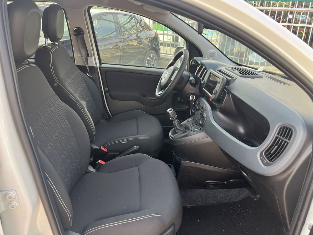 Fiat Panda Cross nuova a Milano (11)