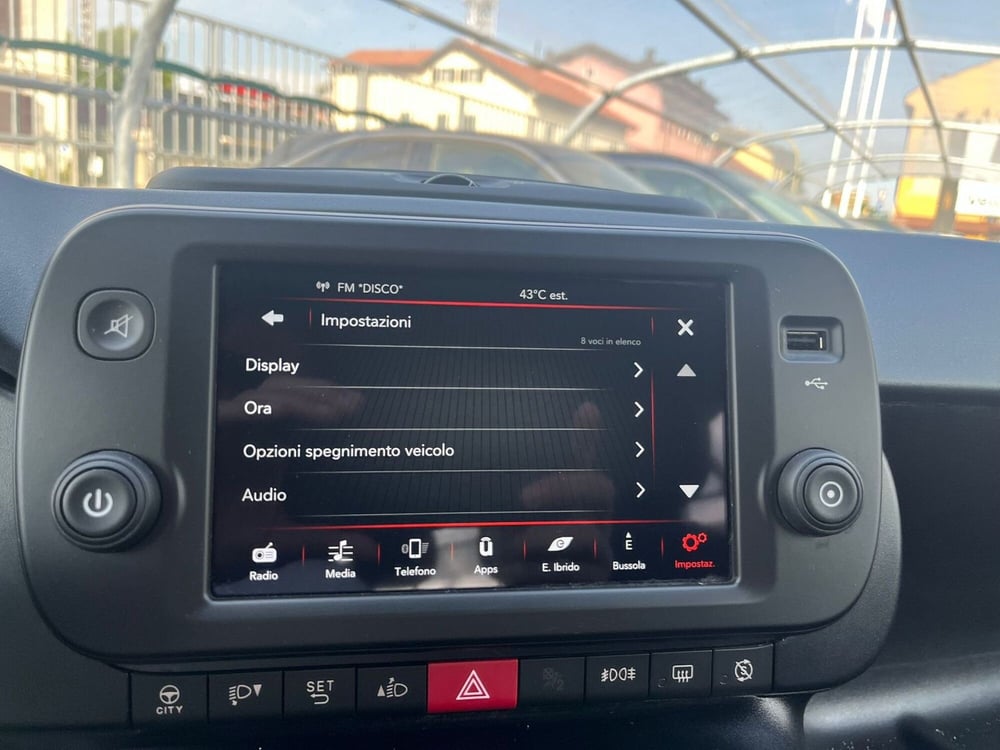 Fiat Panda Cross nuova a Milano (15)
