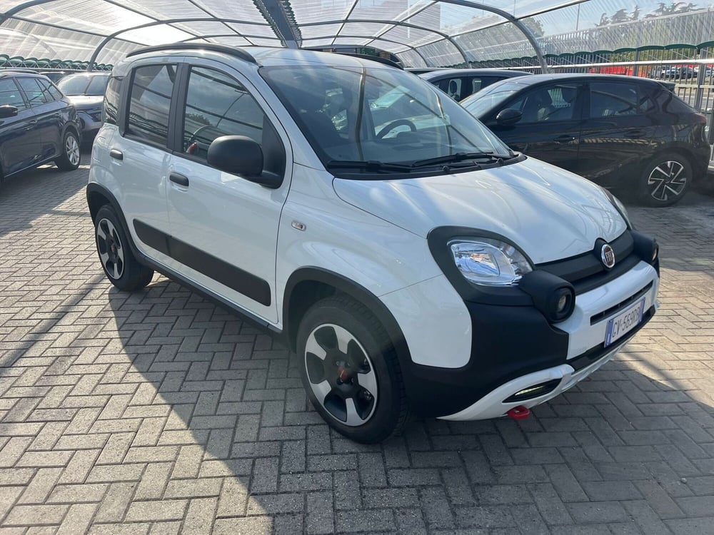 Fiat Panda Cross nuova a Milano (2)