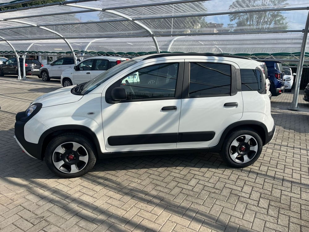 Fiat Panda Cross nuova a Milano (3)