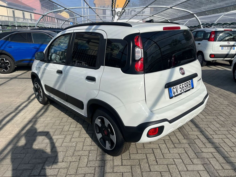 Fiat Panda Cross nuova a Milano (5)