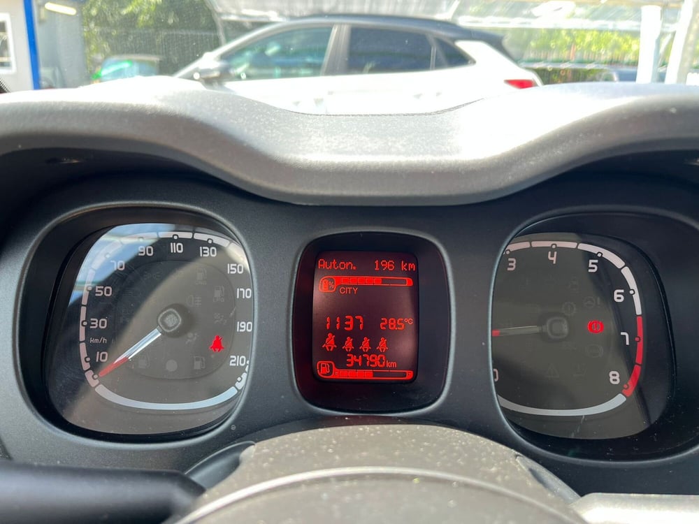 Fiat Panda Cross usata a Milano (18)