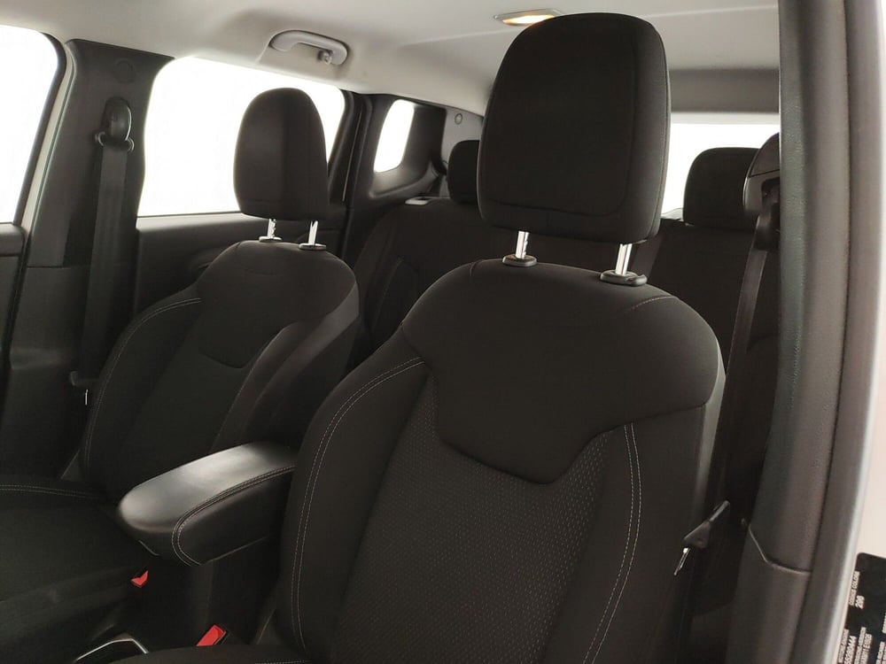 Jeep Renegade usata a Caserta (17)
