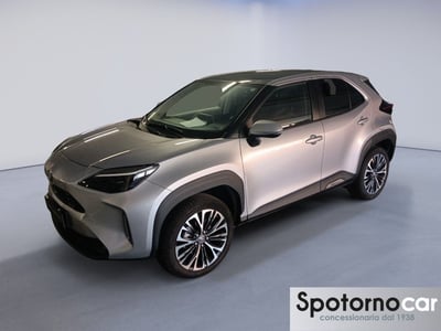Toyota Yaris Cross 1.5 Hybrid 5p. E-CVT Lounge del 2021 usata a Milano