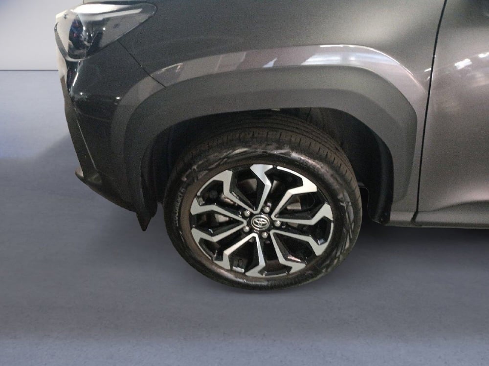 Toyota Yaris Cross usata a Milano (11)