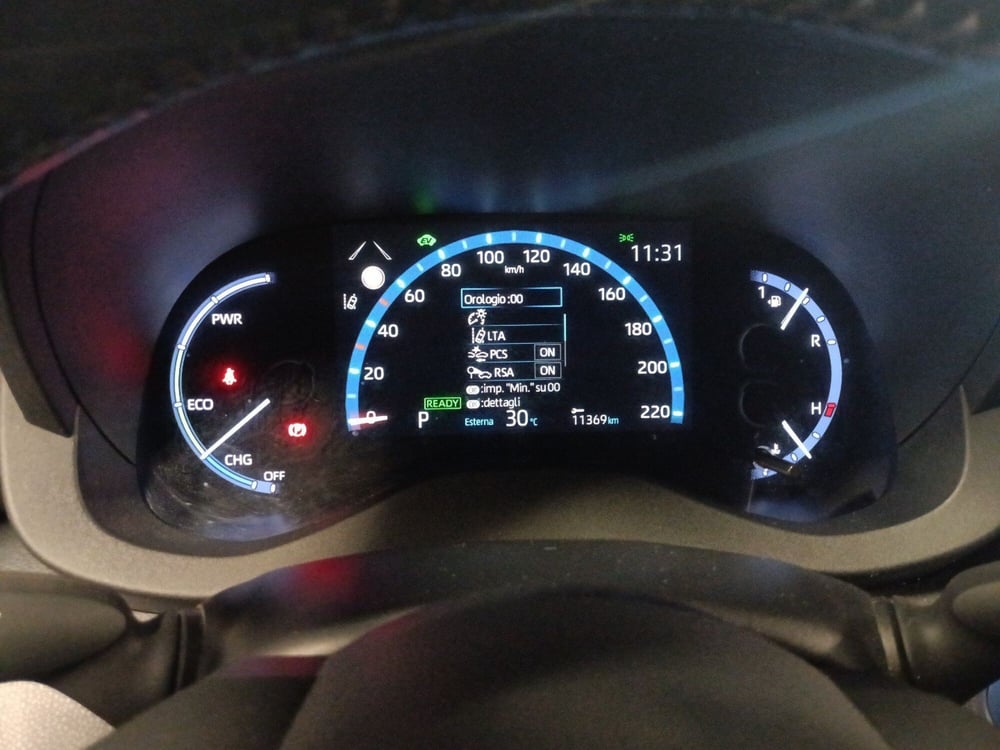 Toyota Yaris Cross usata a Milano (13)
