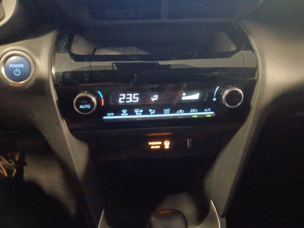Toyota Yaris Cross usata a Milano (15)