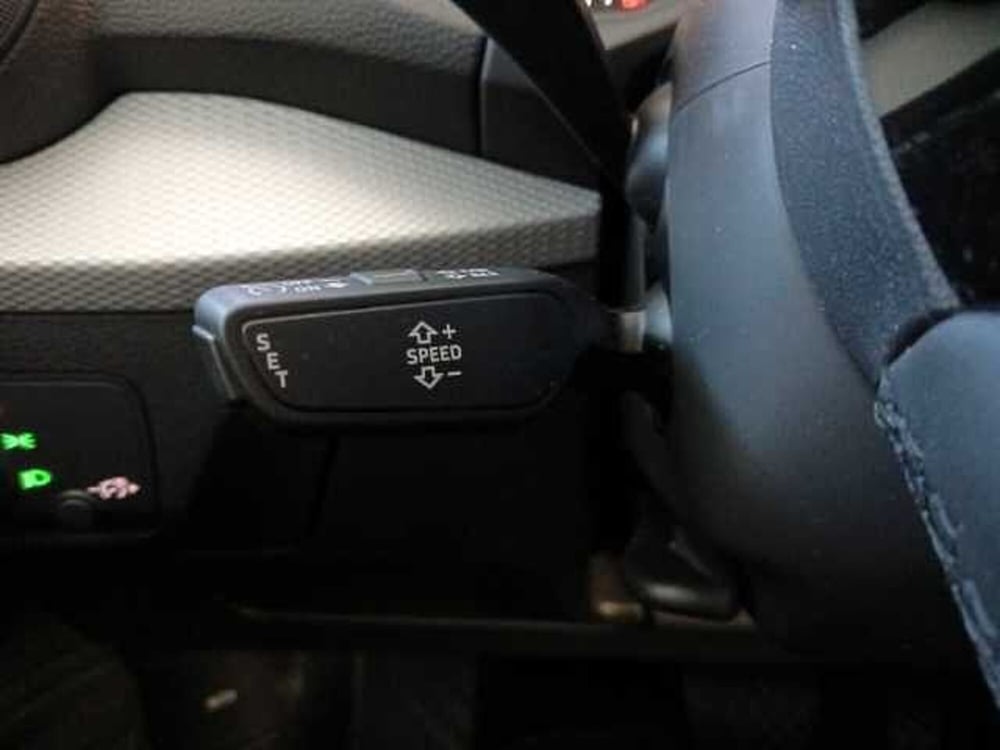 Audi Q2 usata a Lucca (17)