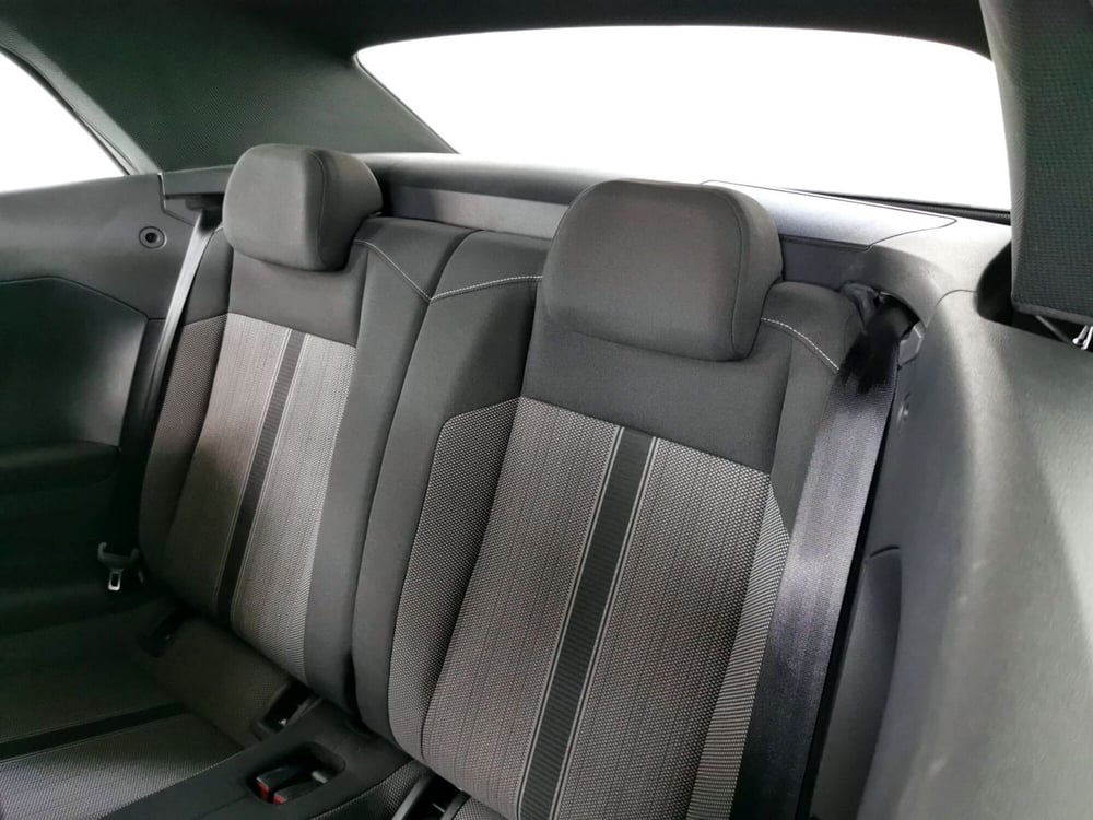 Volkswagen T-Roc Cabrio usata a Chieti (17)