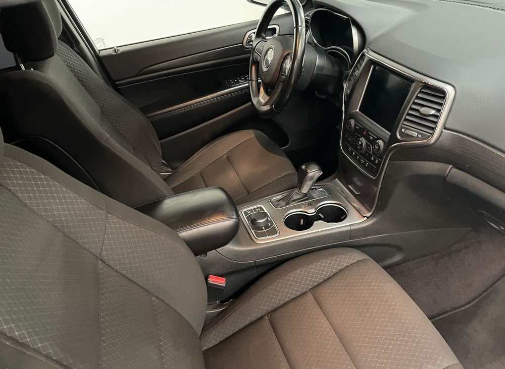 Jeep Grand Cherokee usata a Novara (9)
