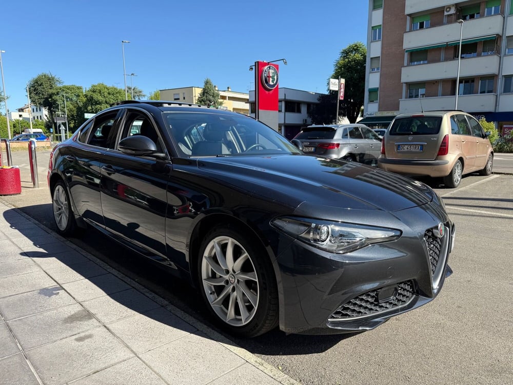Alfa Romeo Giulia usata a Reggio Emilia (5)