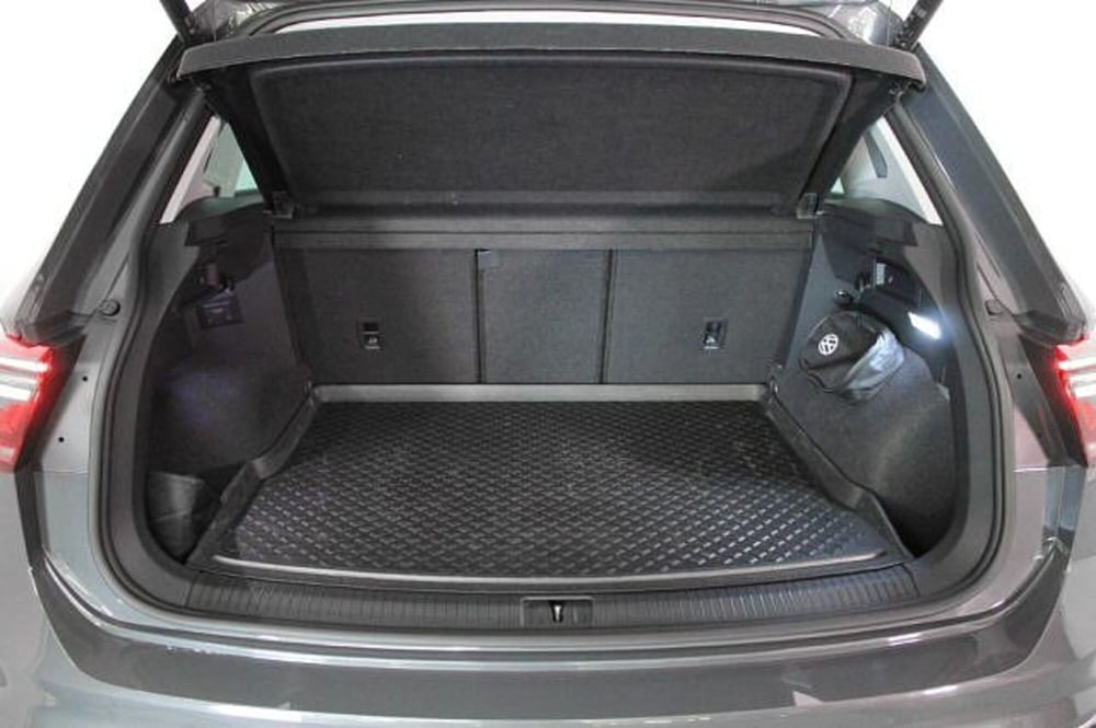 Volkswagen Tiguan usata a Novara (11)