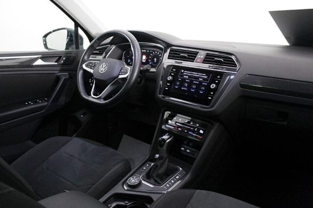 Volkswagen Tiguan usata a Novara (7)