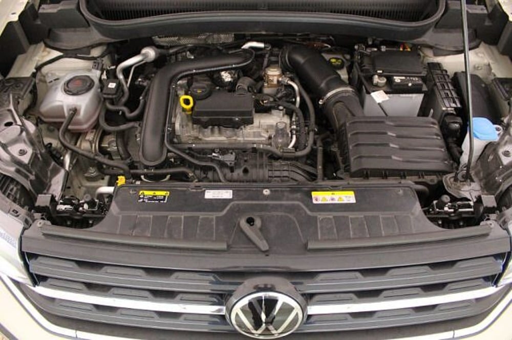 Volkswagen T-Cross usata a Novara (10)