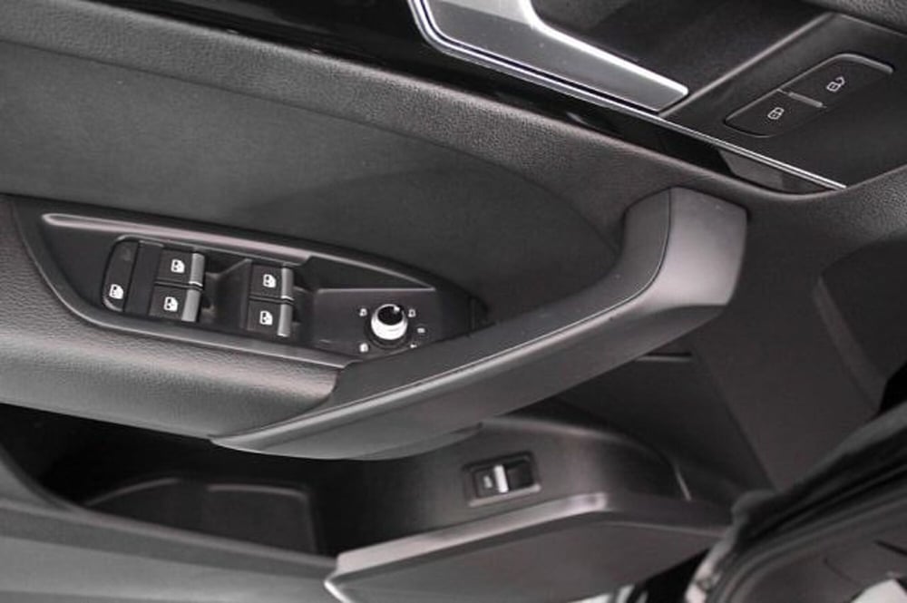Audi Q5 usata a Novara (9)