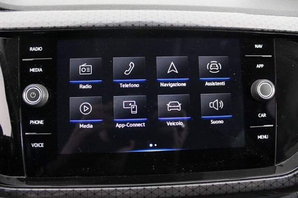 Volkswagen T-Cross usata a Novara (13)
