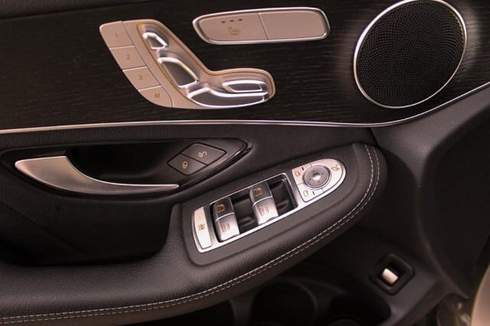 Mercedes-Benz GLC SUV usata a Novara (17)