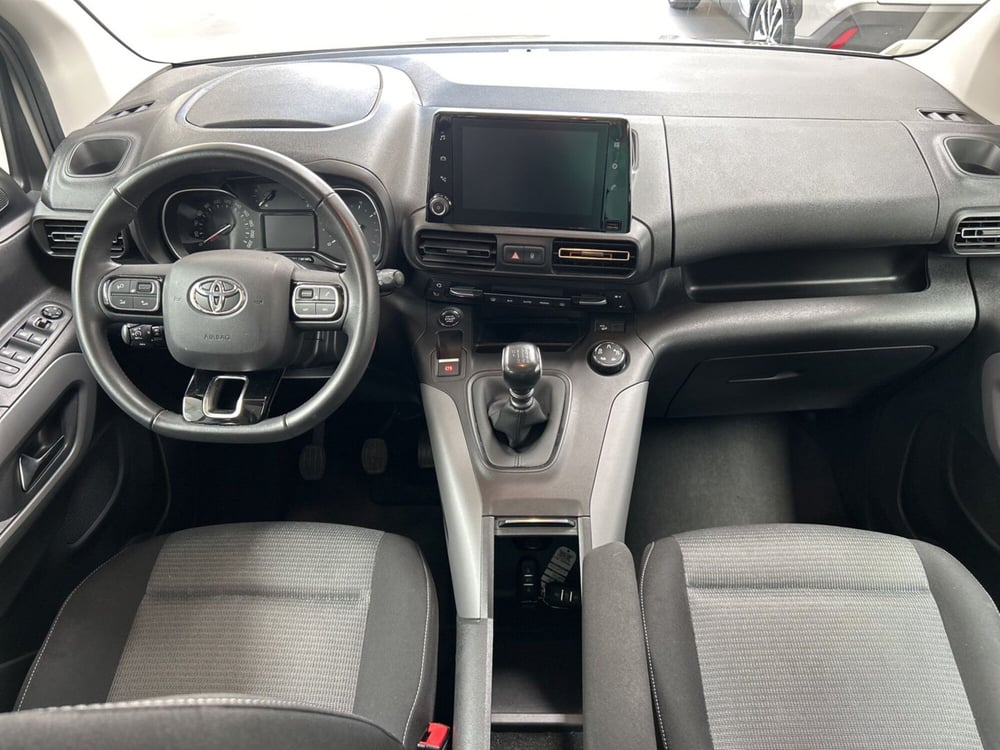 Toyota Proace City Verso usata a Modena (10)