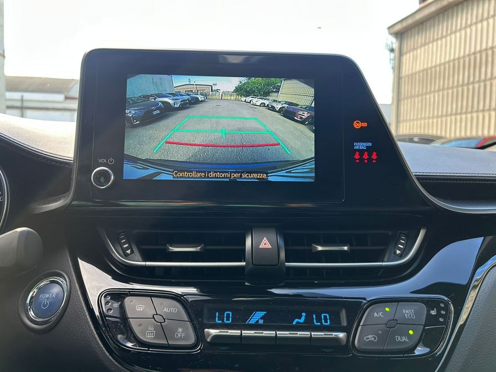 Toyota Toyota C-HR usata a Modena (14)